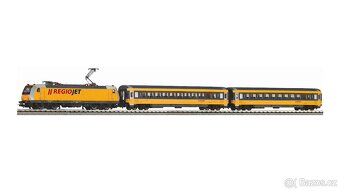 Nová lokomotiva Traxx BR 386 Regiojet, digitál H0 + 2 vagony - 2