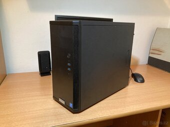 Starší herní počítač - 2