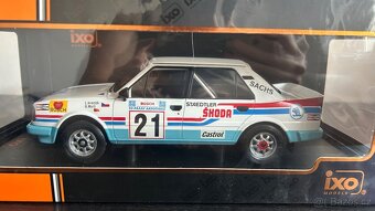 ŠKODA 130L/130LR/Felicia 1:18 IXO - 2