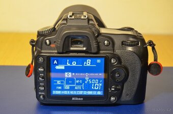 Nikon D90 - 2