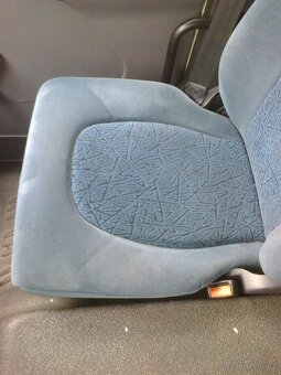 Sedák - DAF LF - řidič / spolujezdec - 995,-Kč - 2