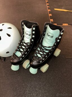 Kolečkové brusle SFR - 2