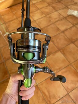 Rybářský prut na sumce. - 2