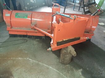 Prodám hydraulický naklápěcí radnici. - 2