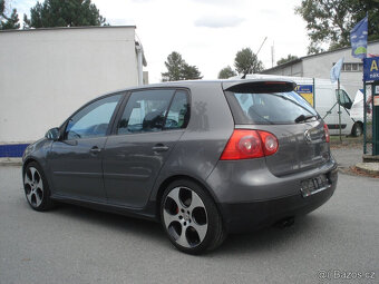 Volkswagen Golf GTI 147 KW - 2