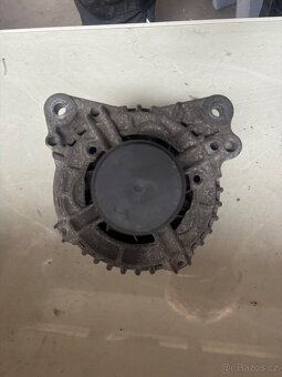 Alternátor, škoda Octavia 2. 1.9 TDI, 77 kW - 2