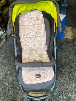 Sportovní kočárek - 2