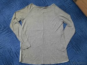 TRIČKO S DLOHÝM RUKÁVEM - 2