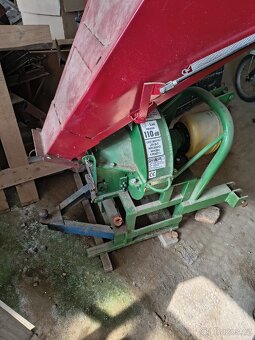 štěpkovač Bystroň Pirana - 2