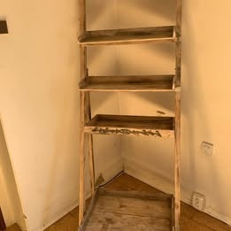 Květinová policová stěna - 2