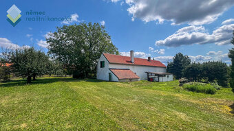 Prodej, rodinný dům s pozemkem 3314 m², Uhlířské Janovice - 2