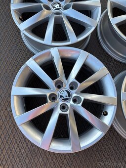 Prodám Org. Alu Škoda 5x100 R16 ET38 - 2