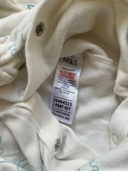 Pyžámka M&S vel. 12-18 měsíců - 2