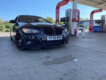BMW 325d e92 330hp náhradní díly - 2