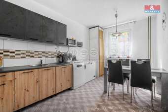 Prodej bytu 4+1, 98 m², Rumburk, ul. V Podhájí - 2