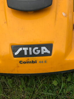Prodám dvě elektrické sekačky STIGA Combi 44E - 2