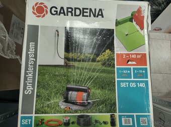 Kompletní sada se čtyřplošným zadešťovačem OS 140 Gardena - 2