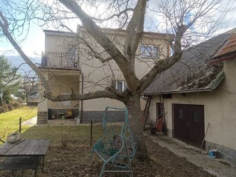 Prodám dvougenerační rodinný dům - 2