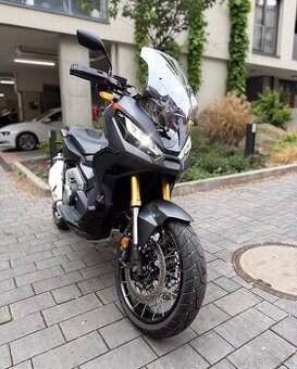 Prodám Hondu X-ADV 750 DCT (2024) – TOP stav-odpočet DPH - 2