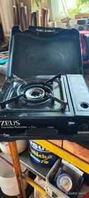 Plynový vařič Zeus v kufříku. - 2