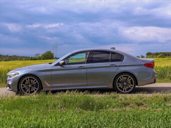 BMW Řada 5 4,4 M550i xDrive 390kW CZ DPH (2020) - 2