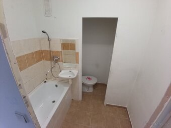 pronajmu byt 2+kk v Opavě - 2