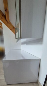 Nábytková sestava zn.Hevos bílý lesk - 2