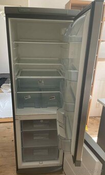 Prodám lednici Elektrolux - 2