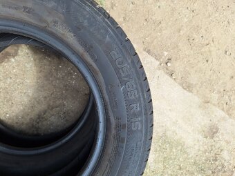 MICHELIN 205/65 R15 - 2
