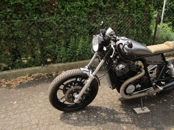 Honda VT 750 C Cafe Racer - 2