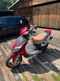 Skútr 50ccm 2t - 2
