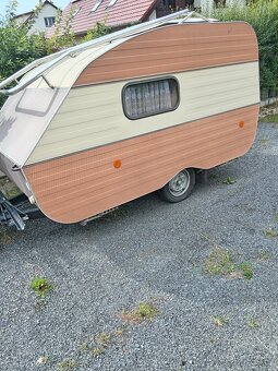 Qek Aero HP 650.83/ karavan - 2