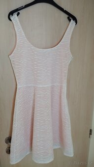 Dívčí šaty vel.  S - top stav - 2