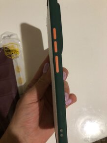 Kryt - obal na mobil - 2