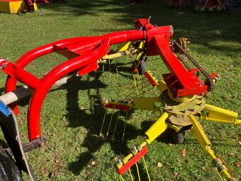 Shrnovač sena SP4-044 - 2