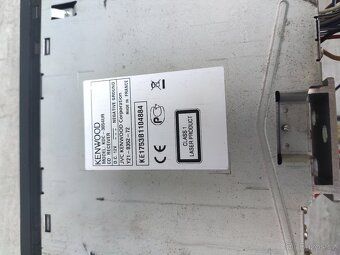 Kenwood KDC-3054U CD,WMA, MP3,USB / AUX - 2