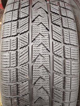 Tomket Snowroad Pro 225/60 R17 99H - 2