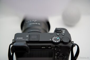 Sony A6600 + objektiv Sony 18–135 mm OSS - 2