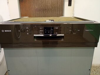 Myčka nádobí Bosch vestavná - 2