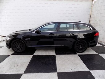 Jaguar XF 2.2d/Bi-xenon/AT/NAVI/ - 2