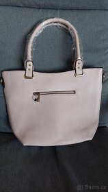 Větší světle růžová kabelka - SLEVA - 2