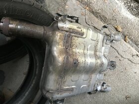 Suzuki gsr 600 vyfuk - 2