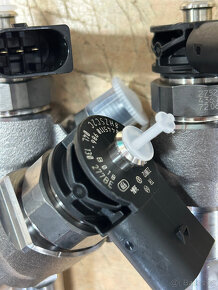 Vstřik Transporter T6 Crafter 04L130277BE 04L130277BH nový - 2