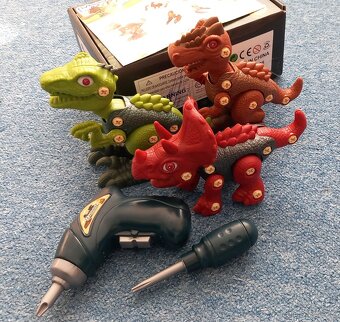 Šroubovací dinosauři - 2