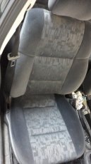 Opel Vectra B - sedačky - 2