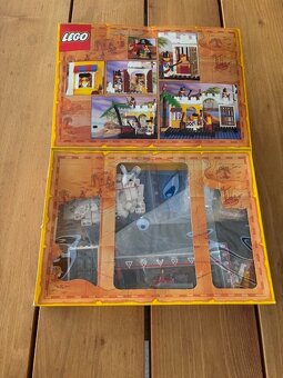 LEGO Pirates 6267 Lagoon Lock-Up - 2