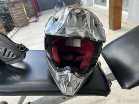 Přilba na motorku - 2