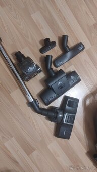 Vysavač Eta Avanto 351990010 - 2
