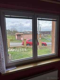 Nabízím k prodeji stará plastová okna - 2
