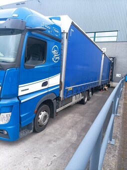 MB Actros + Wielton, JUMBO, průjezdná souprava - 2